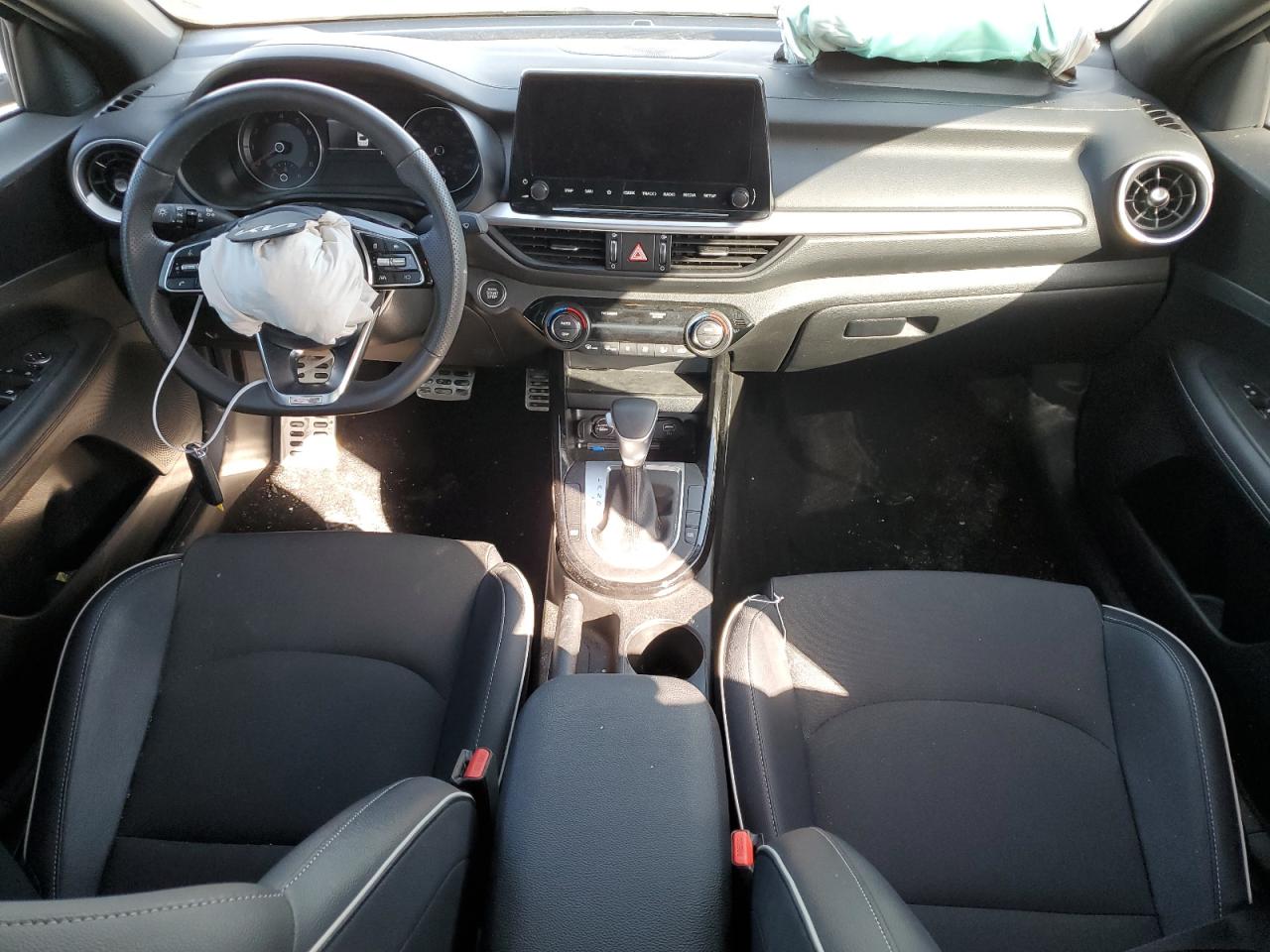 3KPF54AD4PE534009 2023 Kia Forte Gt Line