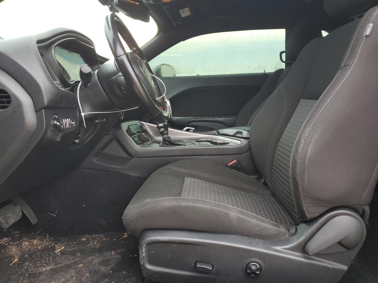 2C3CDZAG6LH198654 2020 Dodge Challenger Sxt