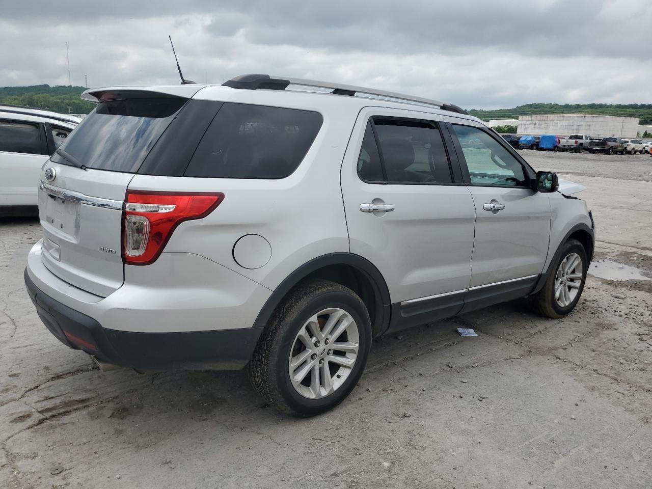 1FM5K8D83DGB11228 2013 Ford Explorer Xlt