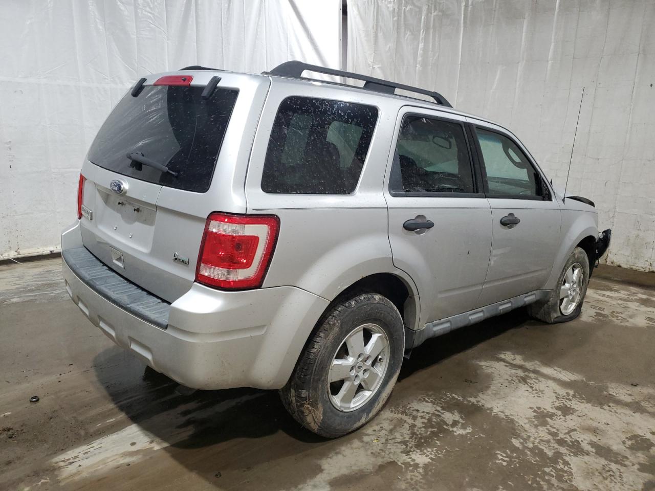 1FMCU0DG3AKA08751 2010 Ford Escape Xlt