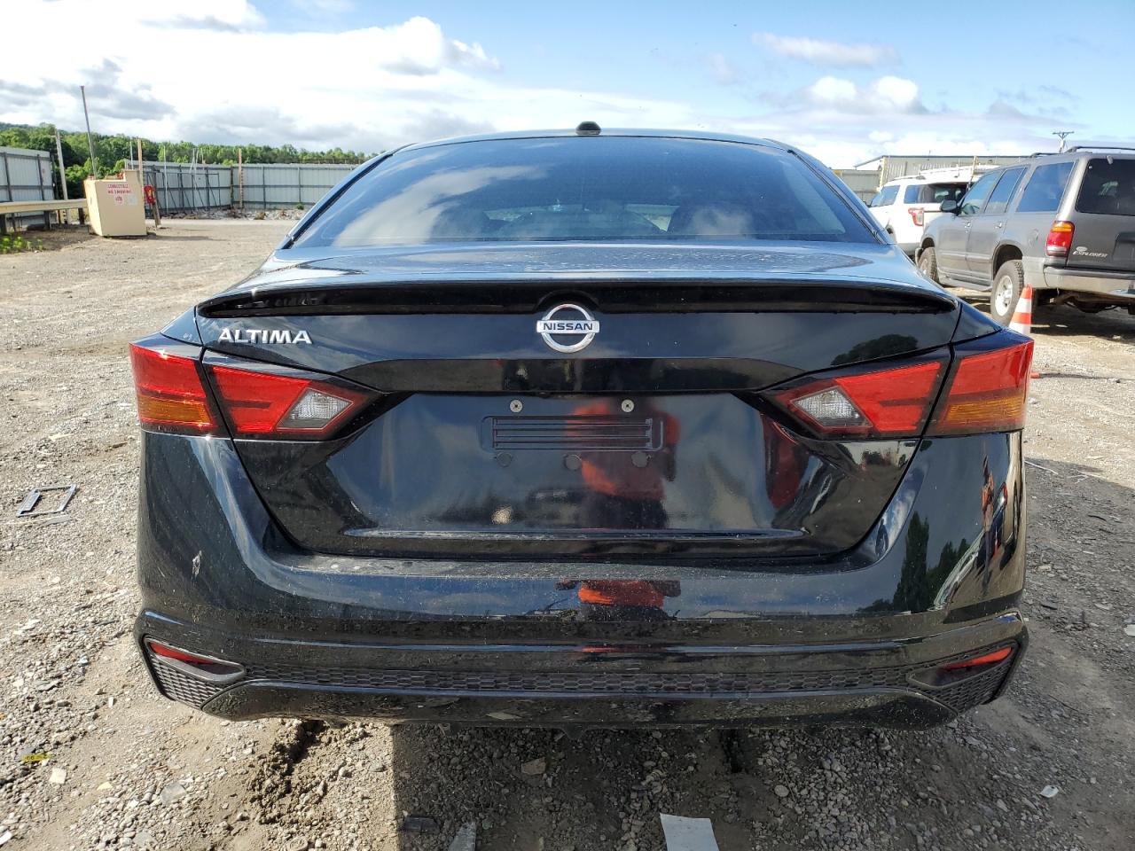 1N4BL4BV6KN325859 2019 Nissan Altima S