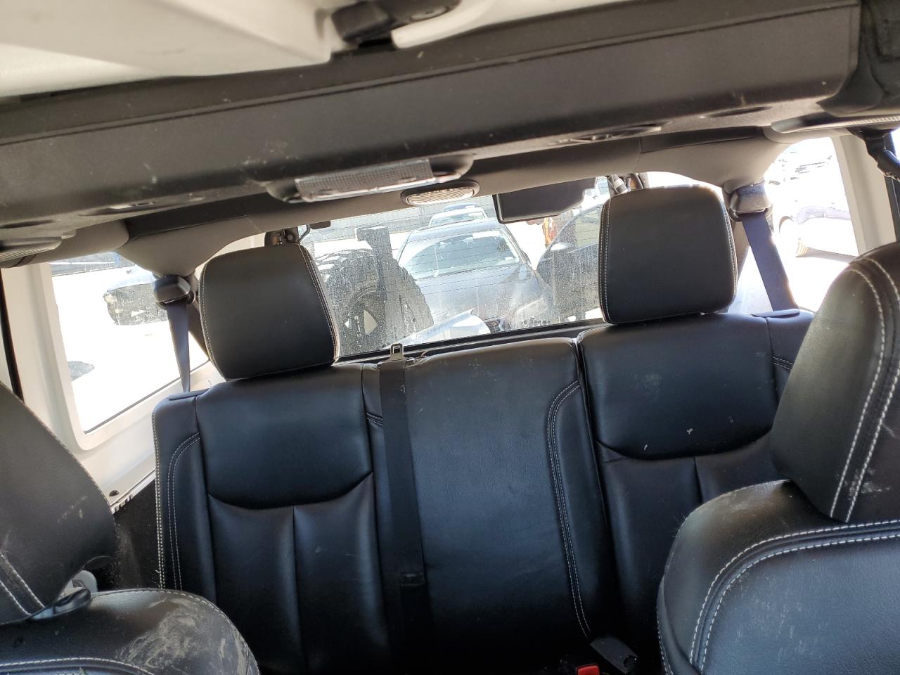 1C4HJWDG2GL202048 2016 Jeep Wrangler Unlimited Sport