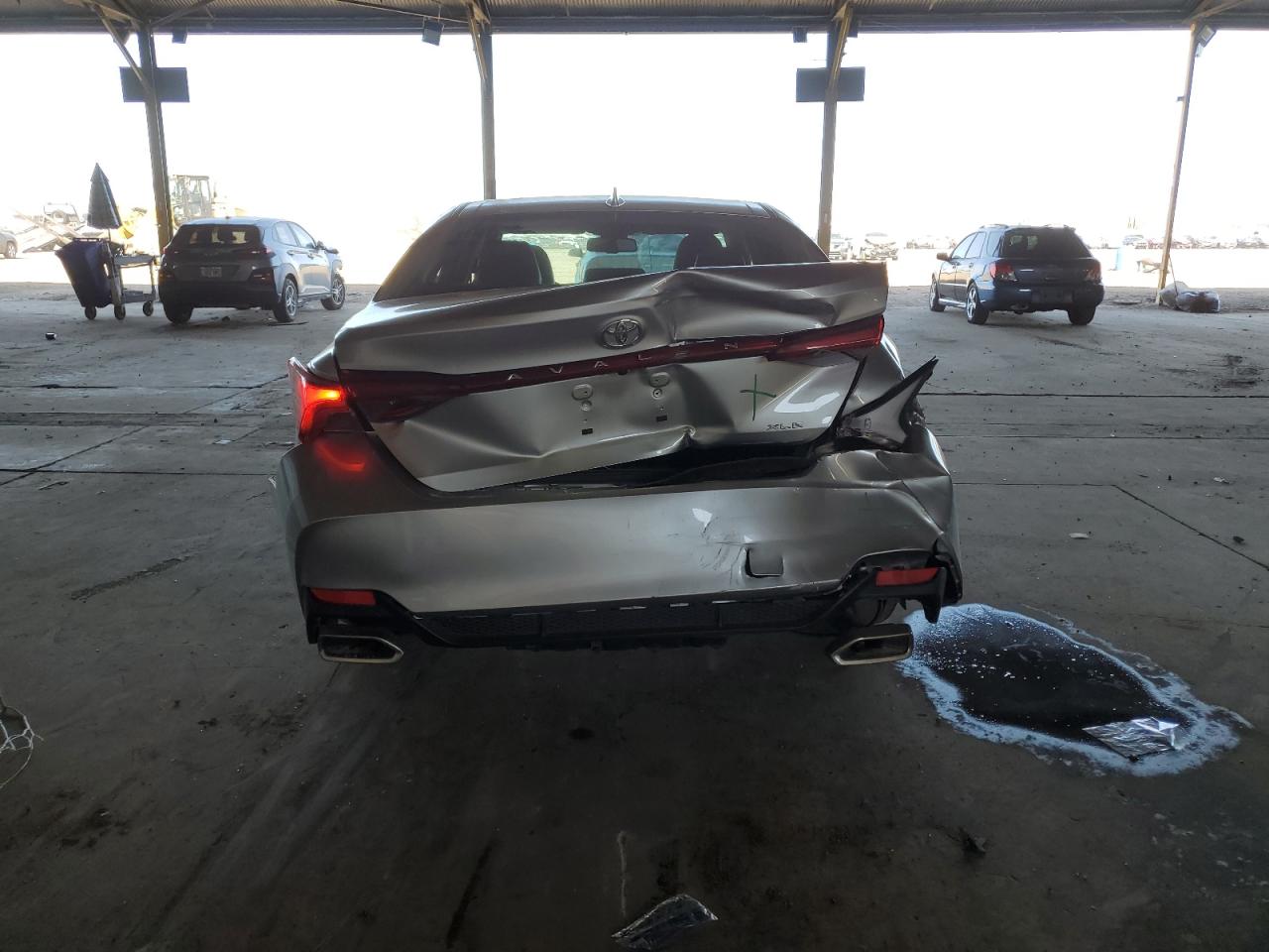 4T1AZ1FB7NU080031 2022 Toyota Avalon Xle