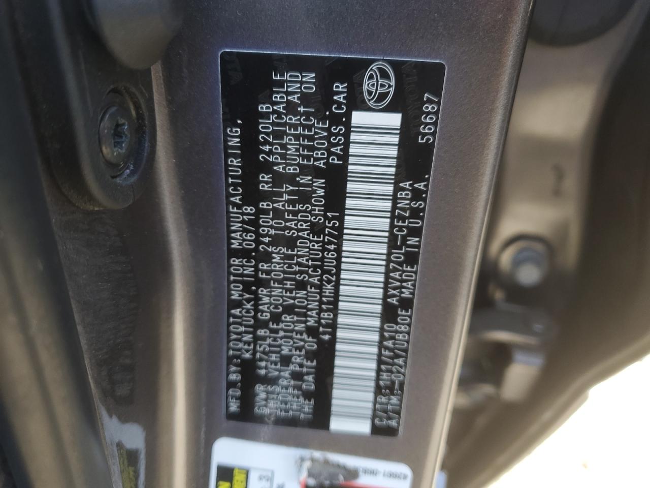 2018 Toyota Camry L vin: 4T1B11HK2JU647751