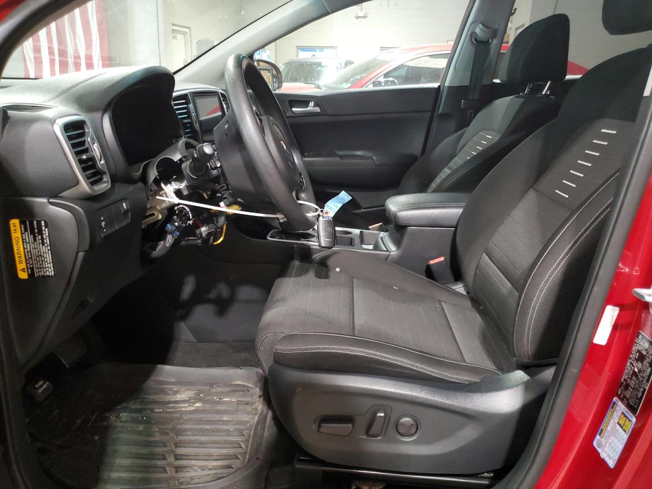 KNDPMCAC9H7270084 2017 Kia Sportage Lx