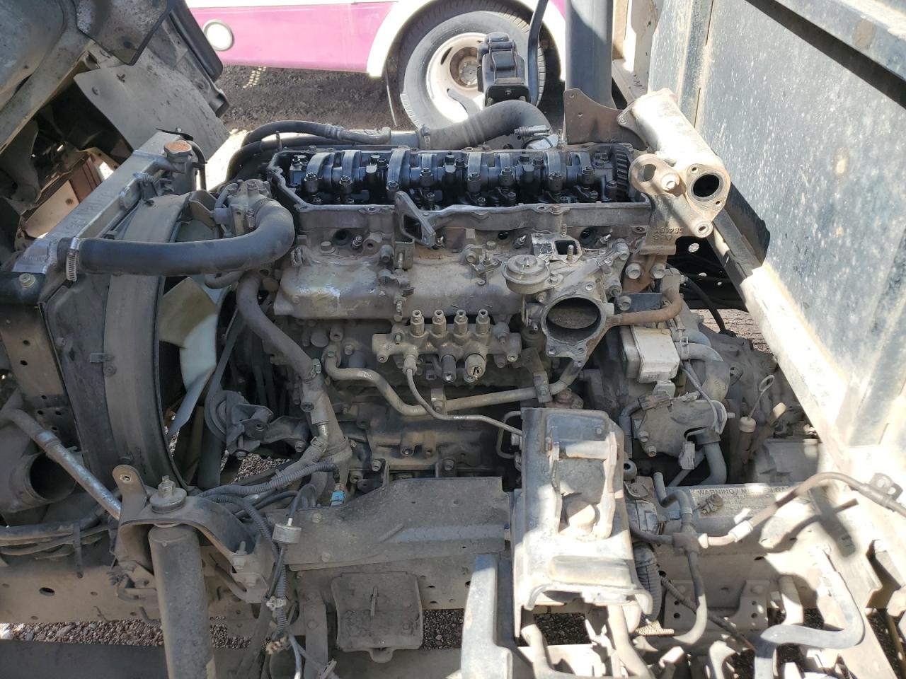 JALB4B16157000243 2005 Isuzu Npr