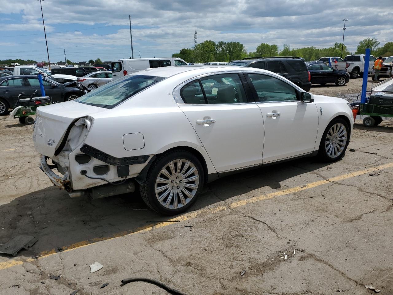 1LNHL9EK5DG601292 2013 Lincoln Mks