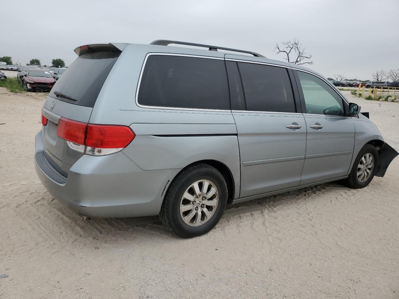 5FNRL38608B112576 2008 Honda Odyssey Exl