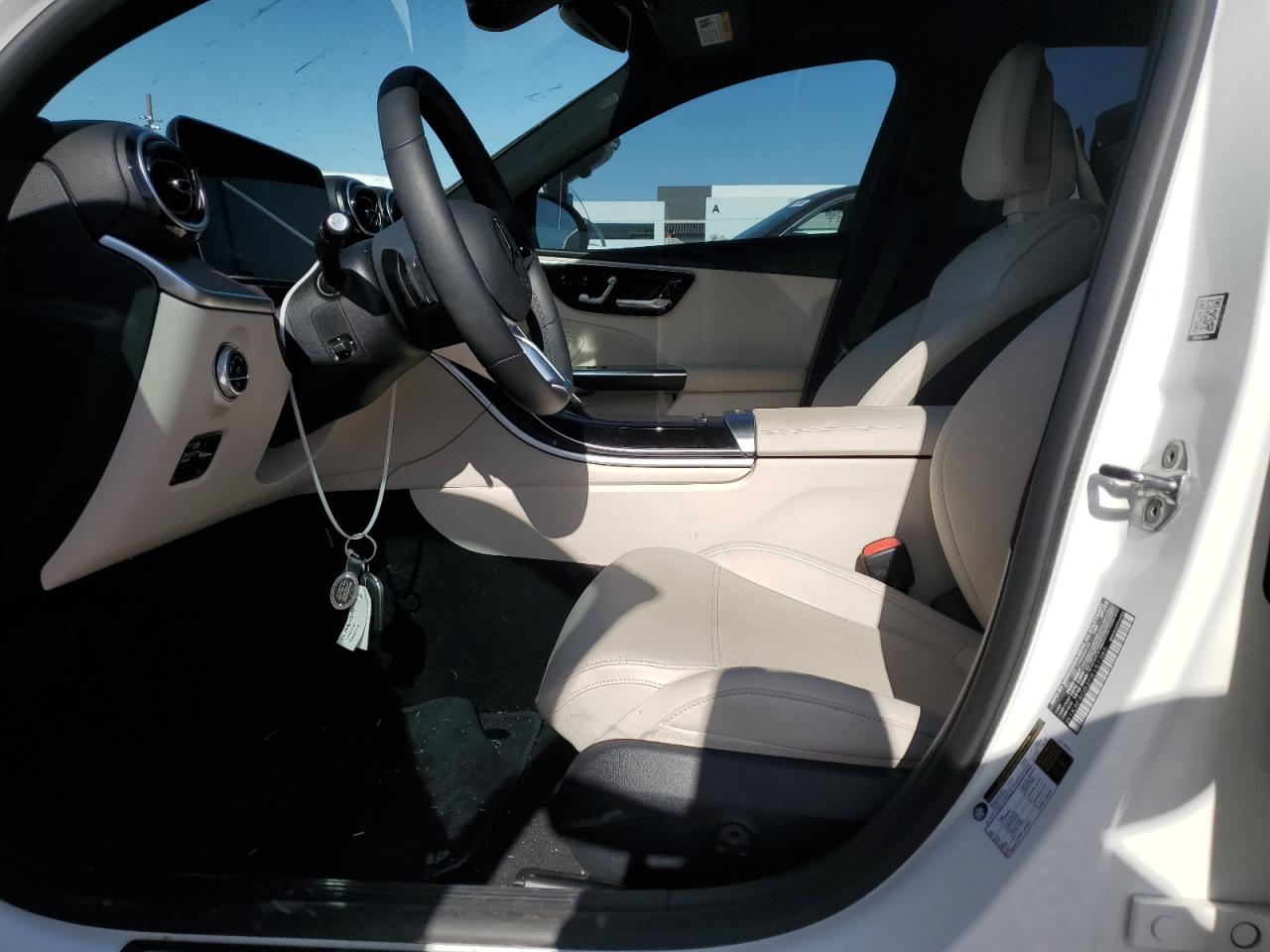 W1KAF4GB2PR151385 2023 Mercedes-Benz C 300