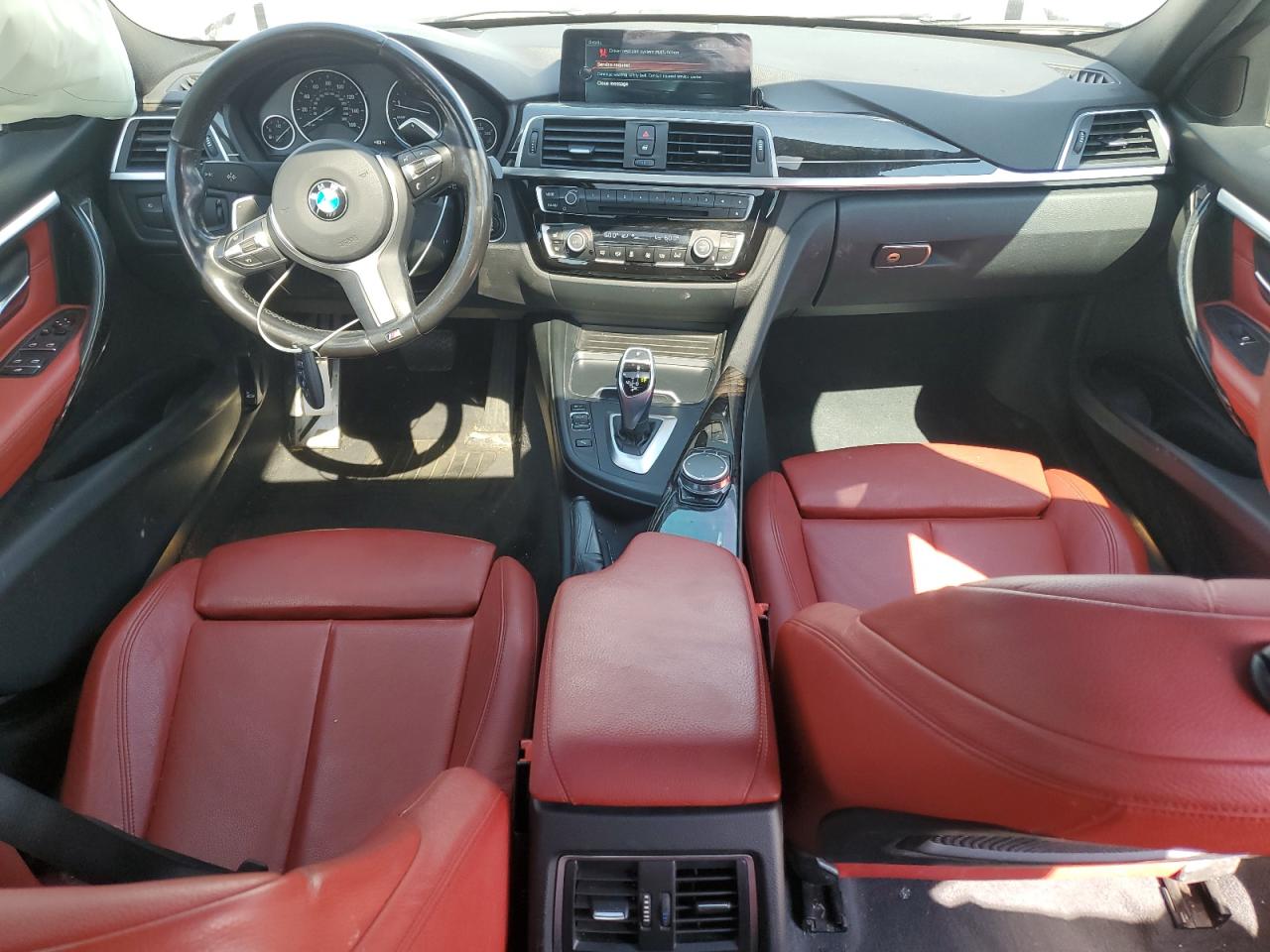 WBA8D9G33HNU63533 2017 BMW 330 Xi