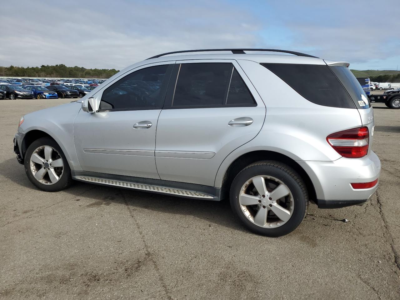 4JGBB86E89A523449 2009 Mercedes-Benz Ml 350