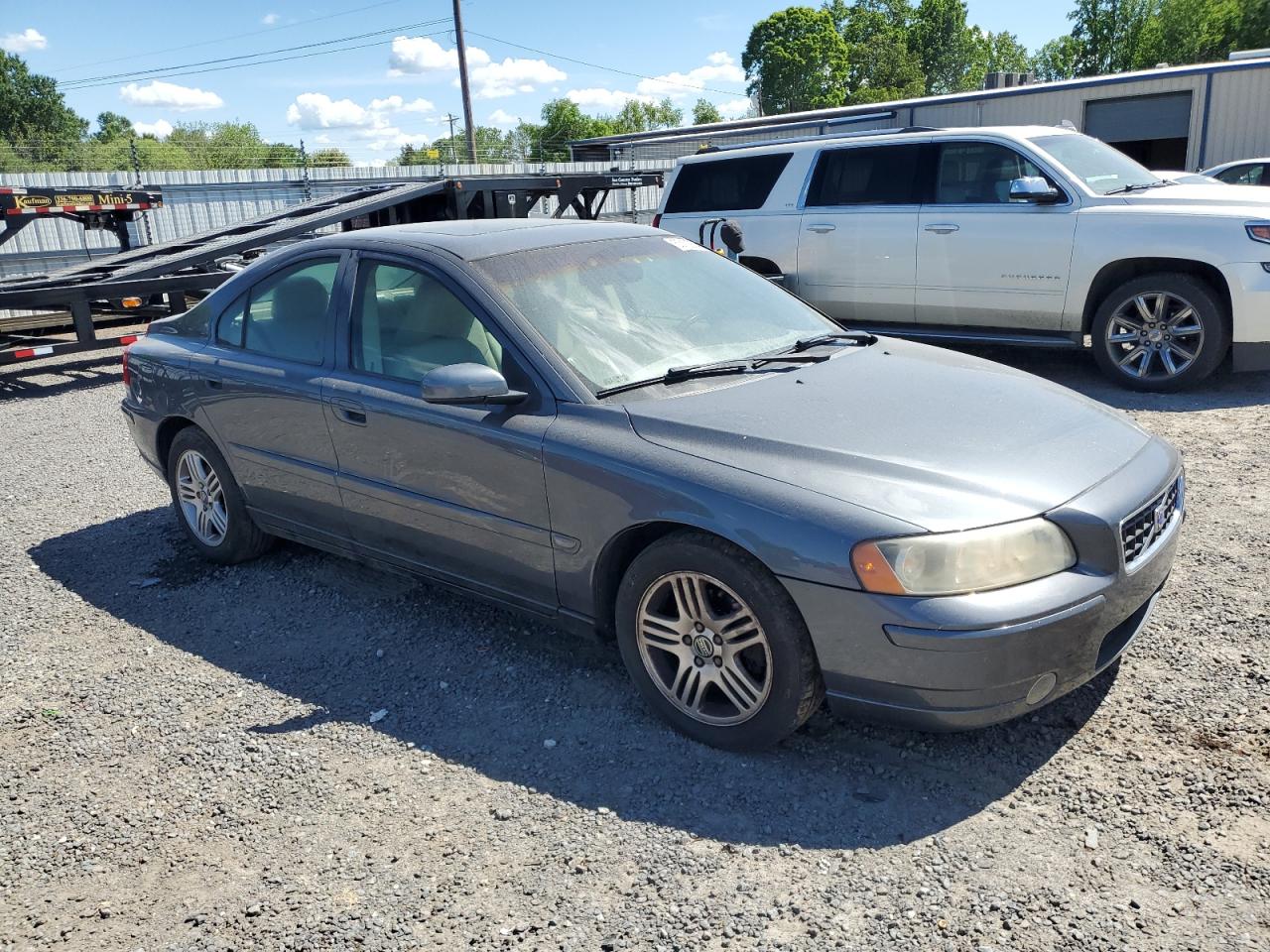 Lot #2938012821 2005 VOLVO S60 2.5T