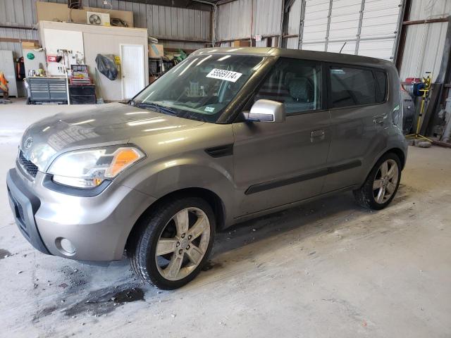 2010 Kia Soul + VIN: KNDJT2A2XA7102437 Lot: 55669114