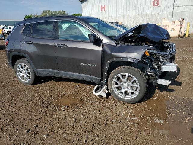 VIN 3C4NJDFN8PT529349 2023 Jeep Compass, Latitude Lux no.4