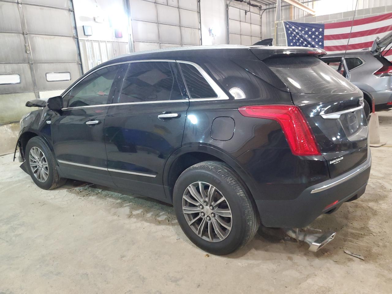 1GYKNBRS3HZ231681 2017 Cadillac Xt5 Luxury