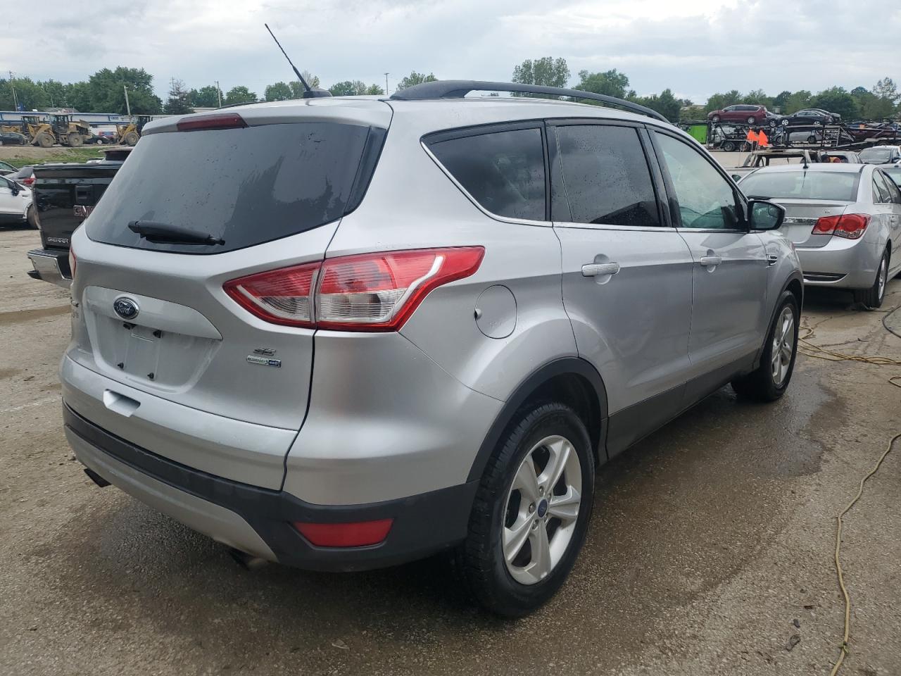 1FMCU9G95GUB79628 2016 Ford Escape Se