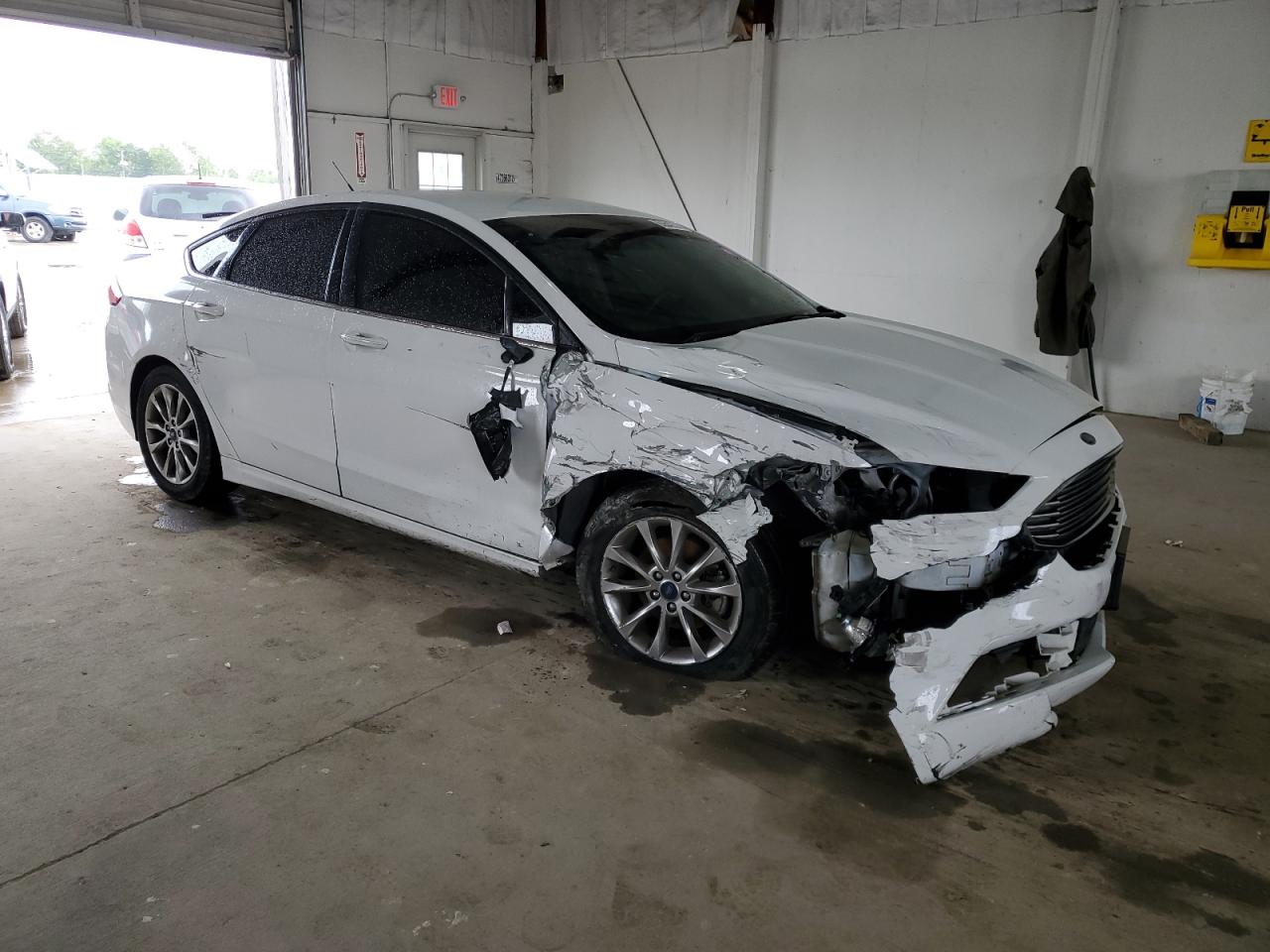 3FA6P0H70HR383219 2017 Ford Fusion Se