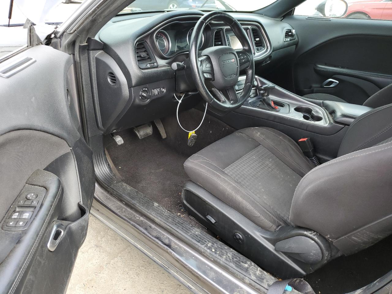 2C3CDZAG8FH758825 2015 Dodge Challenger Sxt