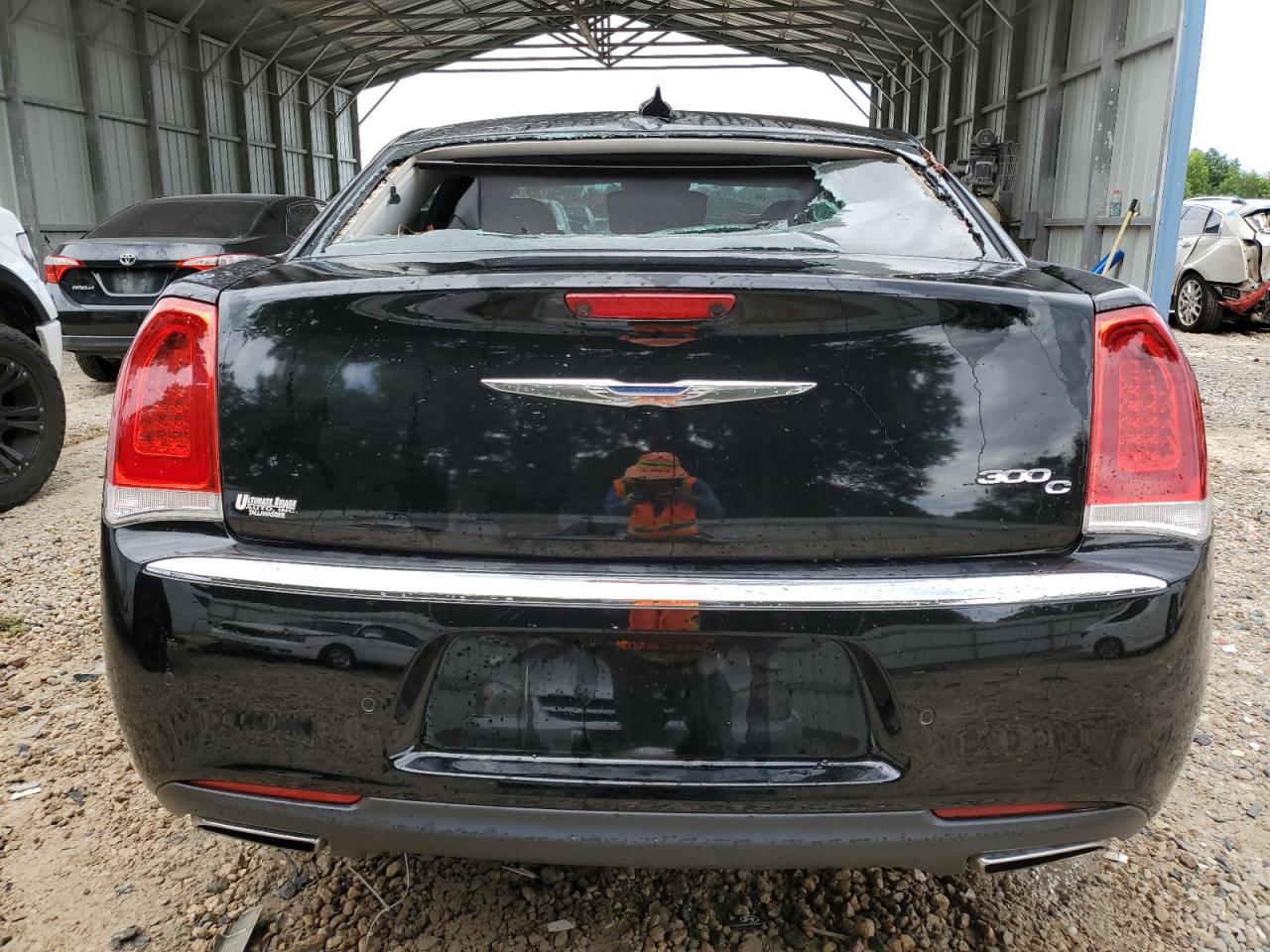 2C3CCAET1GH307779 2016 Chrysler 300C