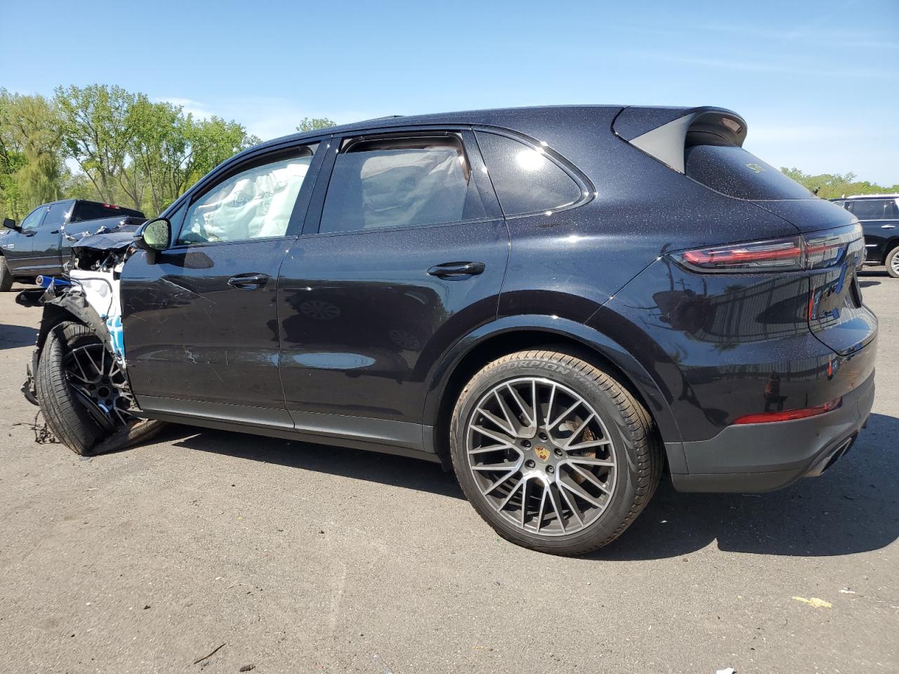 WP1AA2AY9KDA02180 2019 Porsche Cayenne