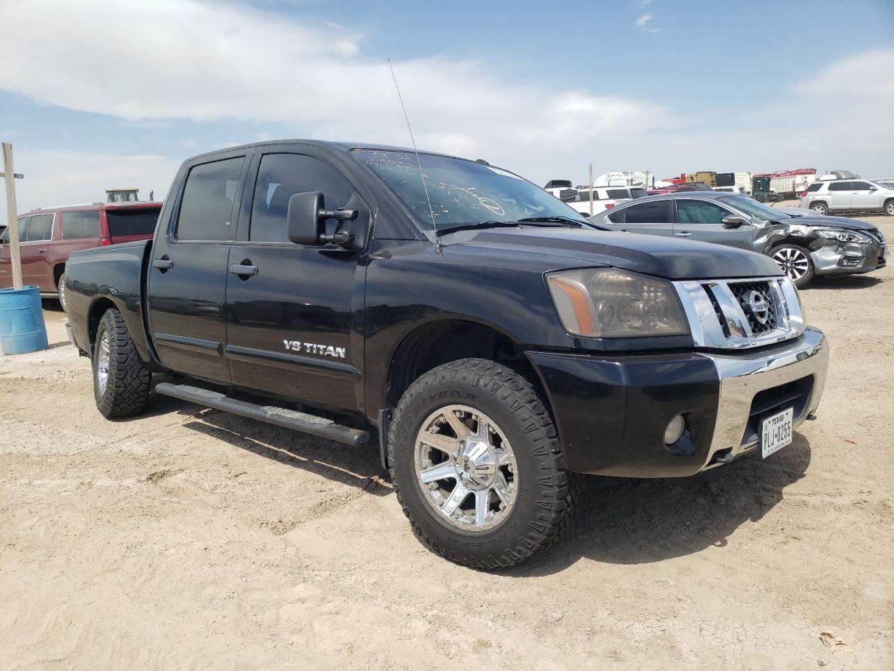 1N6BA0EC5BN310995 2011 Nissan Titan S