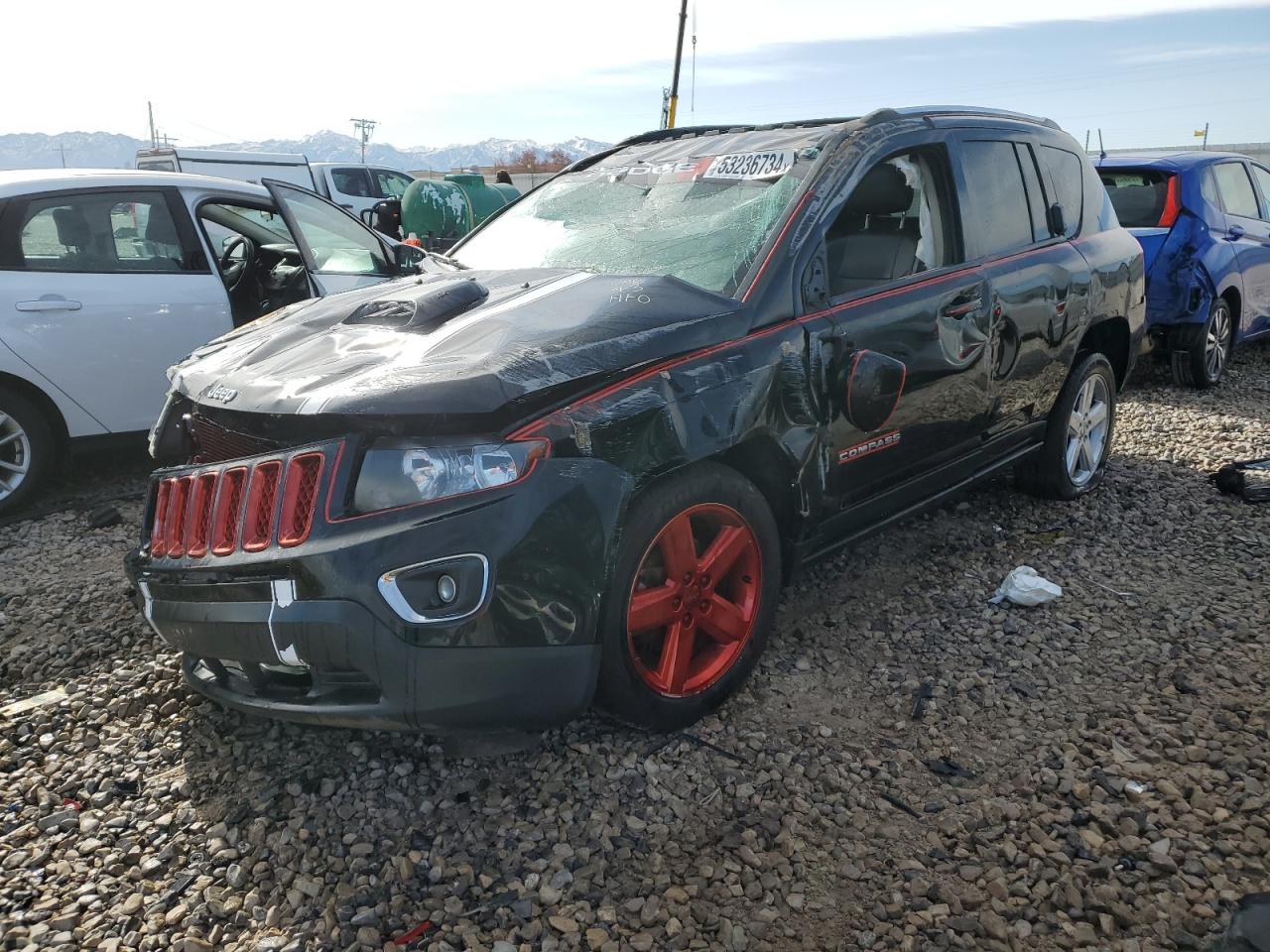 2014 Jeep Compass Latitude vin: 1C4NJCEA4ED666722