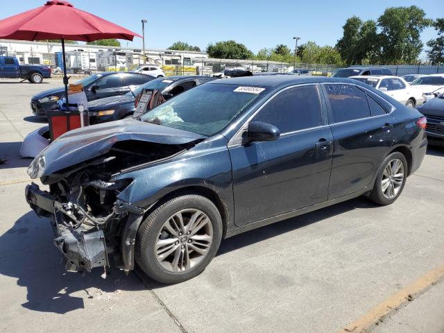 Lot #2522162968 2015 TOYOTA CAMRY LE salvage car