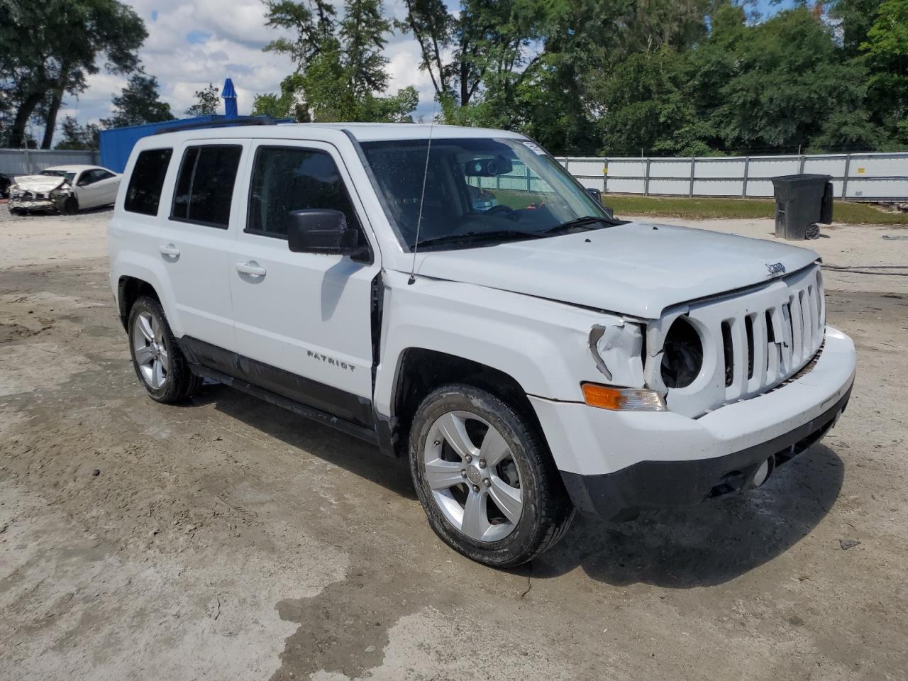 1C4NJPFAXGD615069 2016 Jeep Patriot Latitude