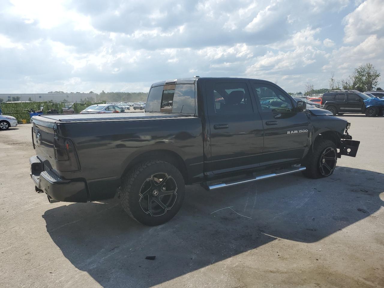 1D7RB1CT1BS530388 2011 Dodge Ram 1500