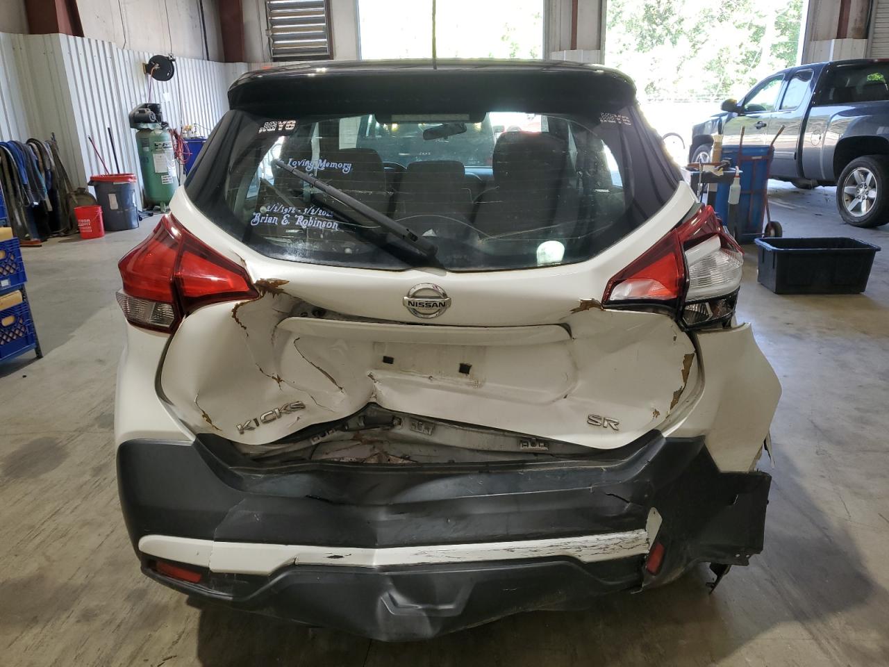 3N1CP5CU2JL518431 2018 Nissan Kicks S