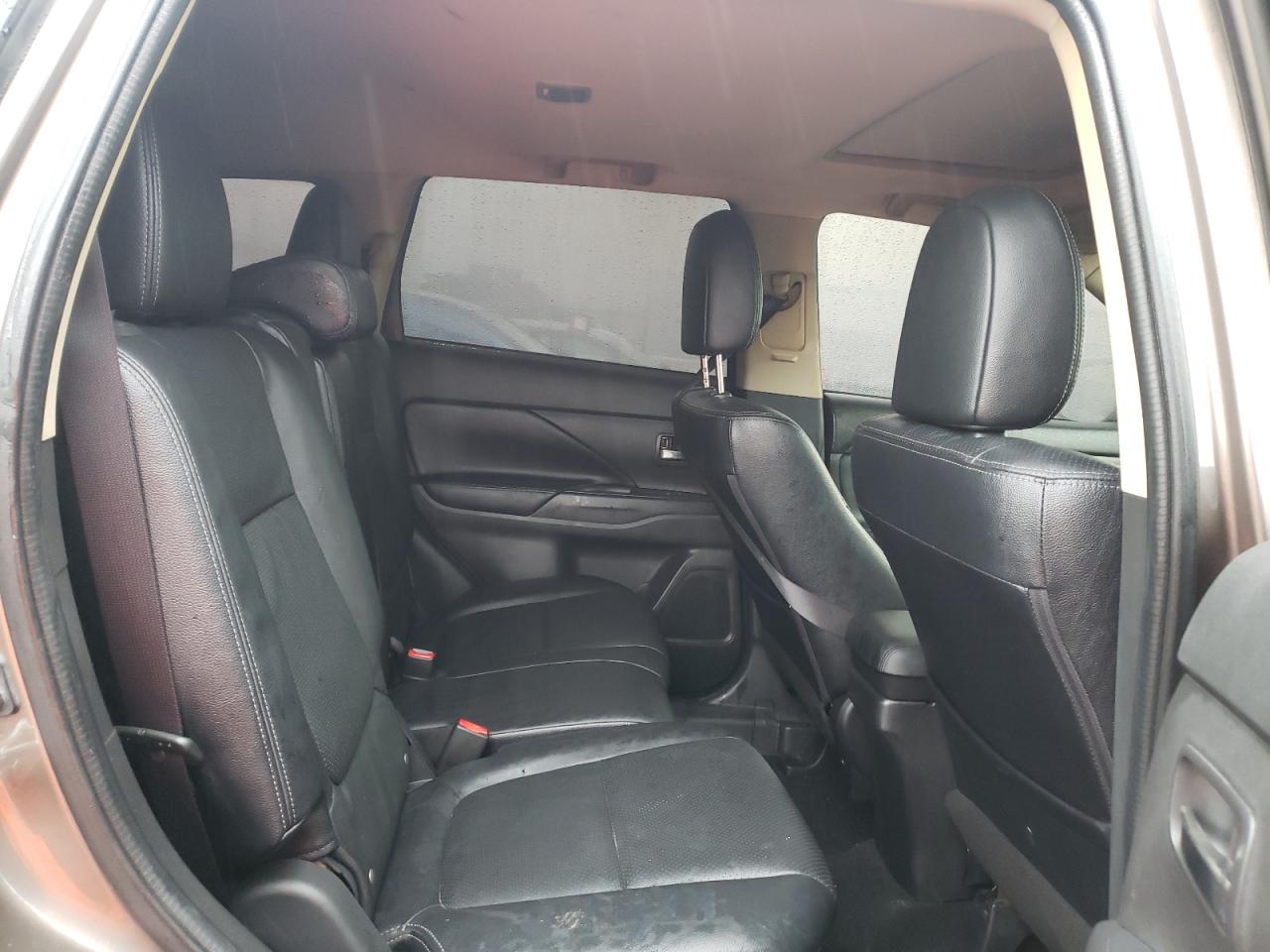 JA4JZ4AX9JZ036872 2018 Mitsubishi Outlander Gt