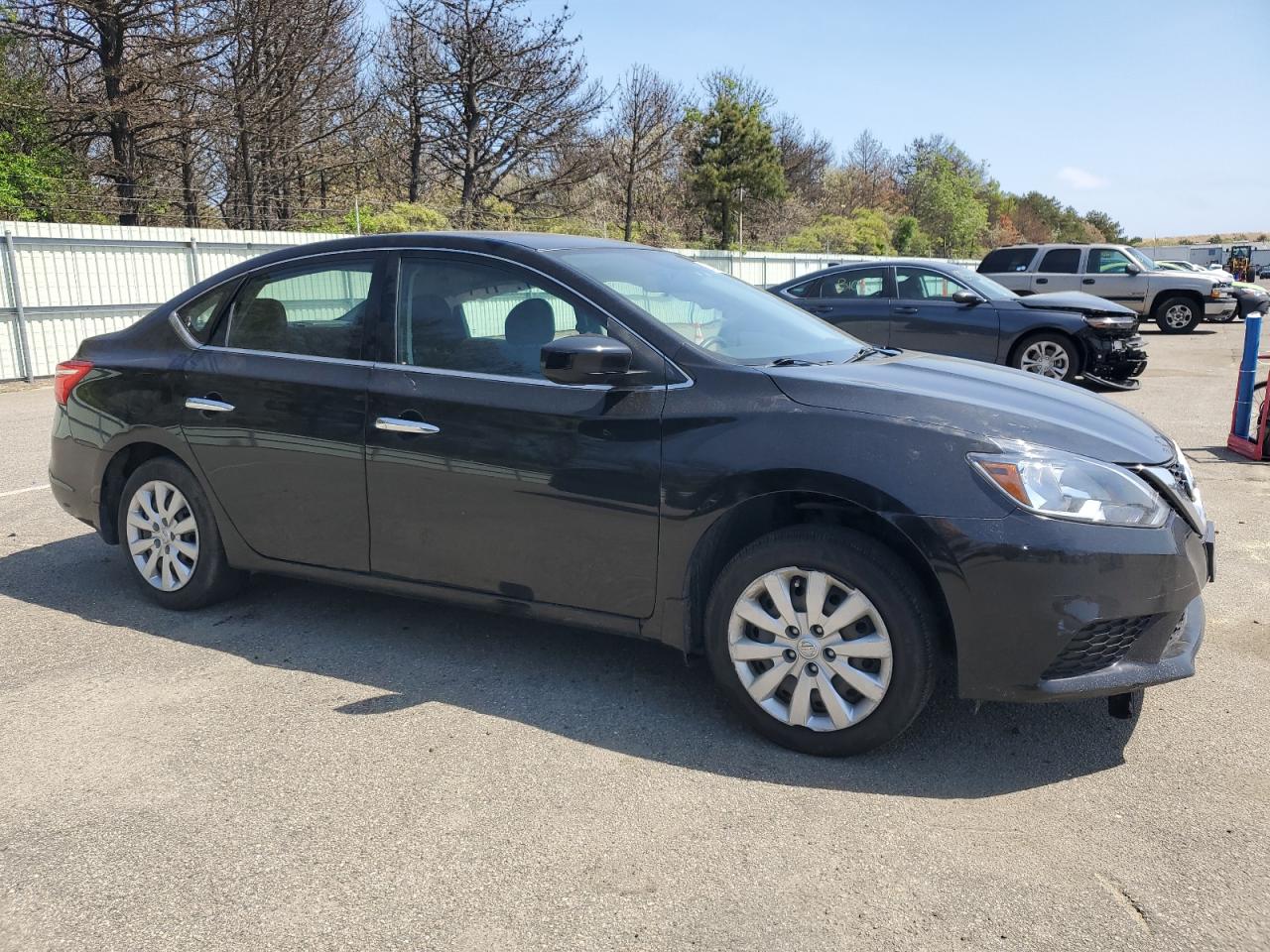 3N1AB7AP8HY322375 2017 Nissan Sentra S