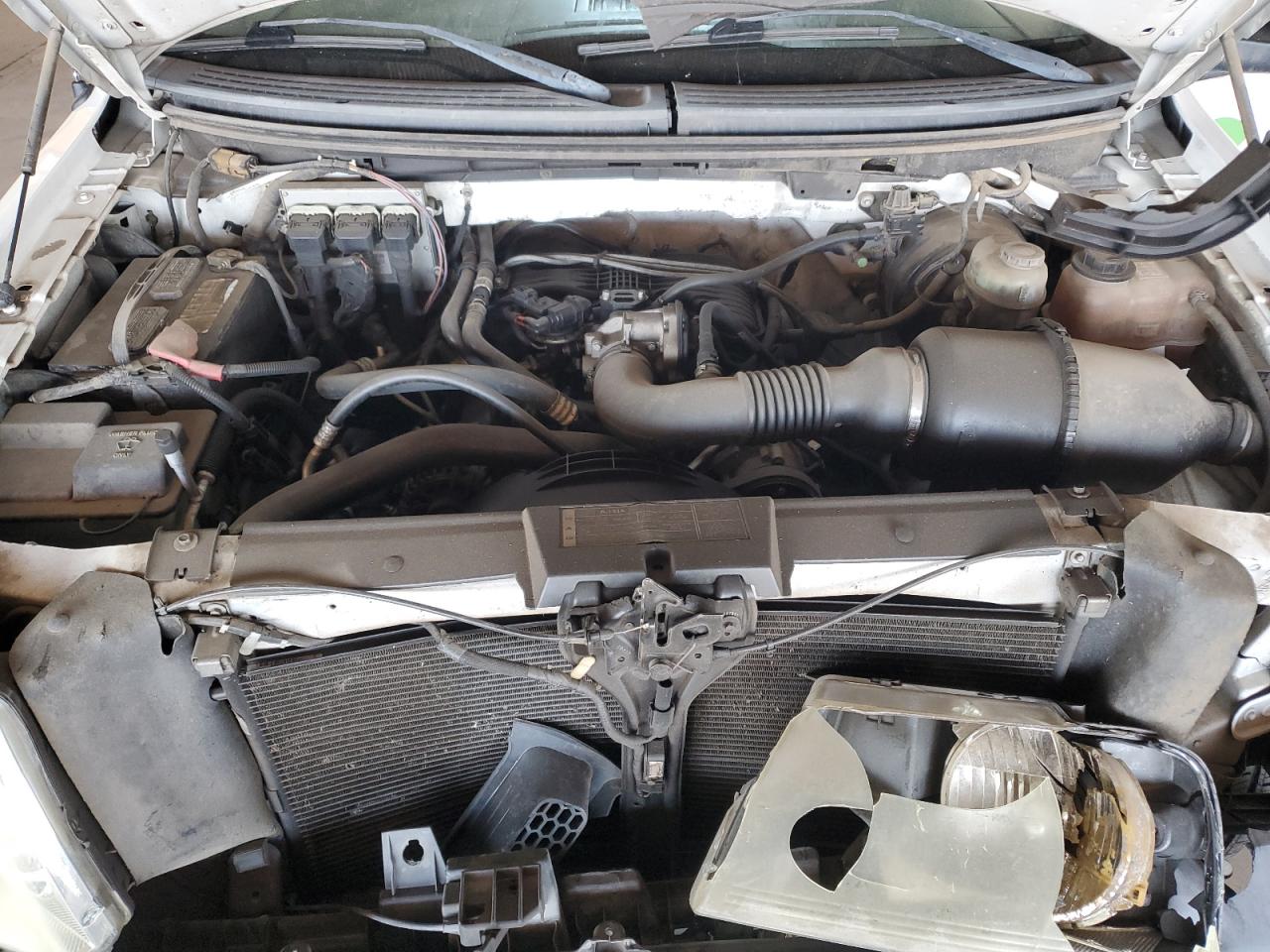 1FTRF12226NA33703 2006 Ford F150