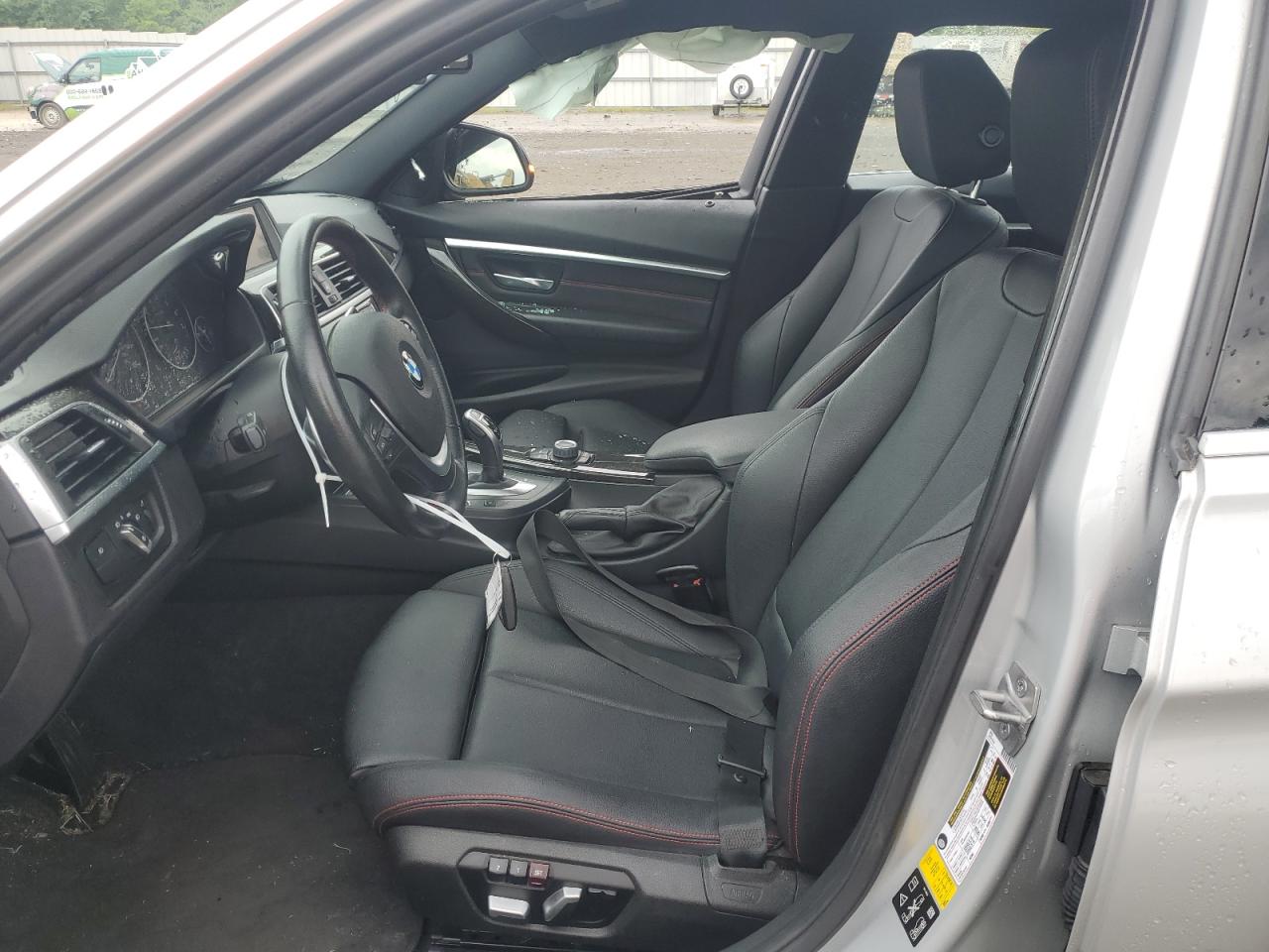 WBA8D9G53HNU61153 2017 BMW 330 Xi