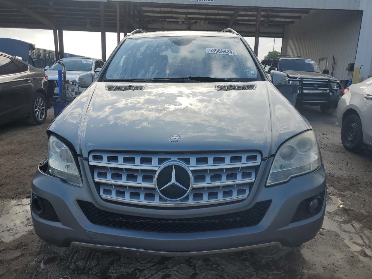 4JGBB5GB4BA699908 2011 Mercedes-Benz Ml 350