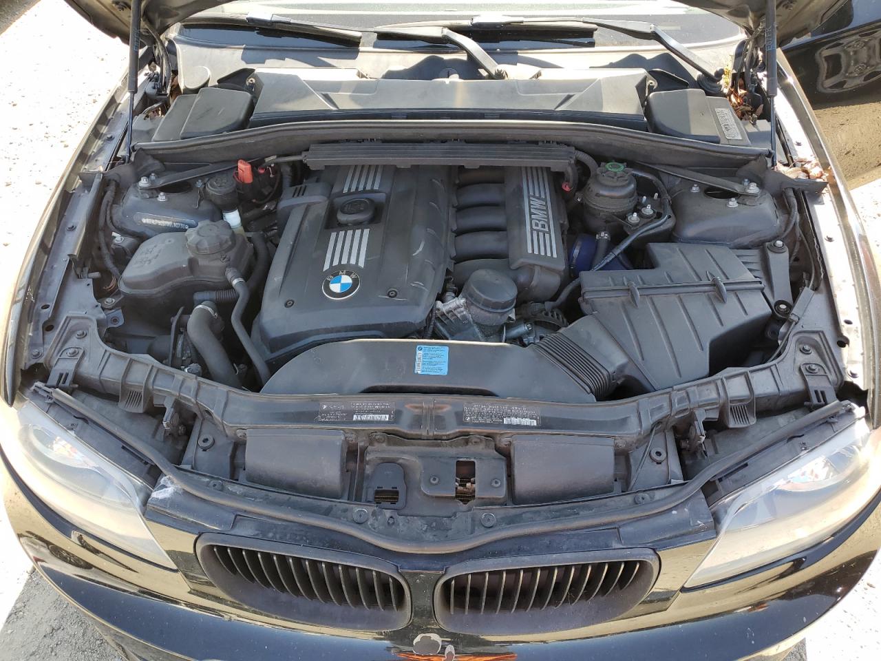 WBAUP9C57BVL90736 2011 BMW 128 I