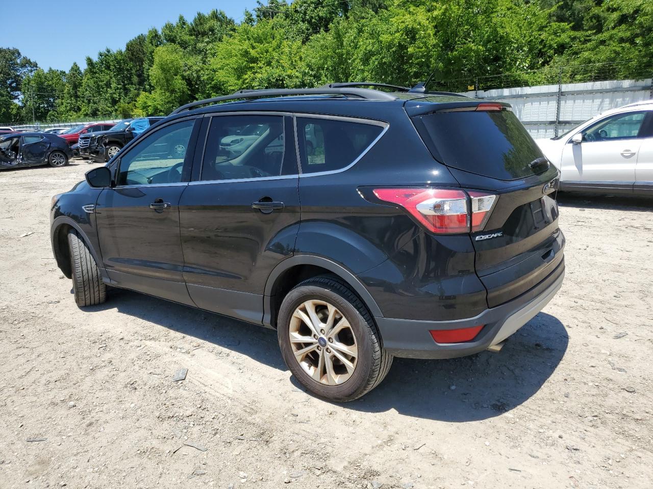 1FMCU9HDXJUB86889 2018 Ford Escape Sel