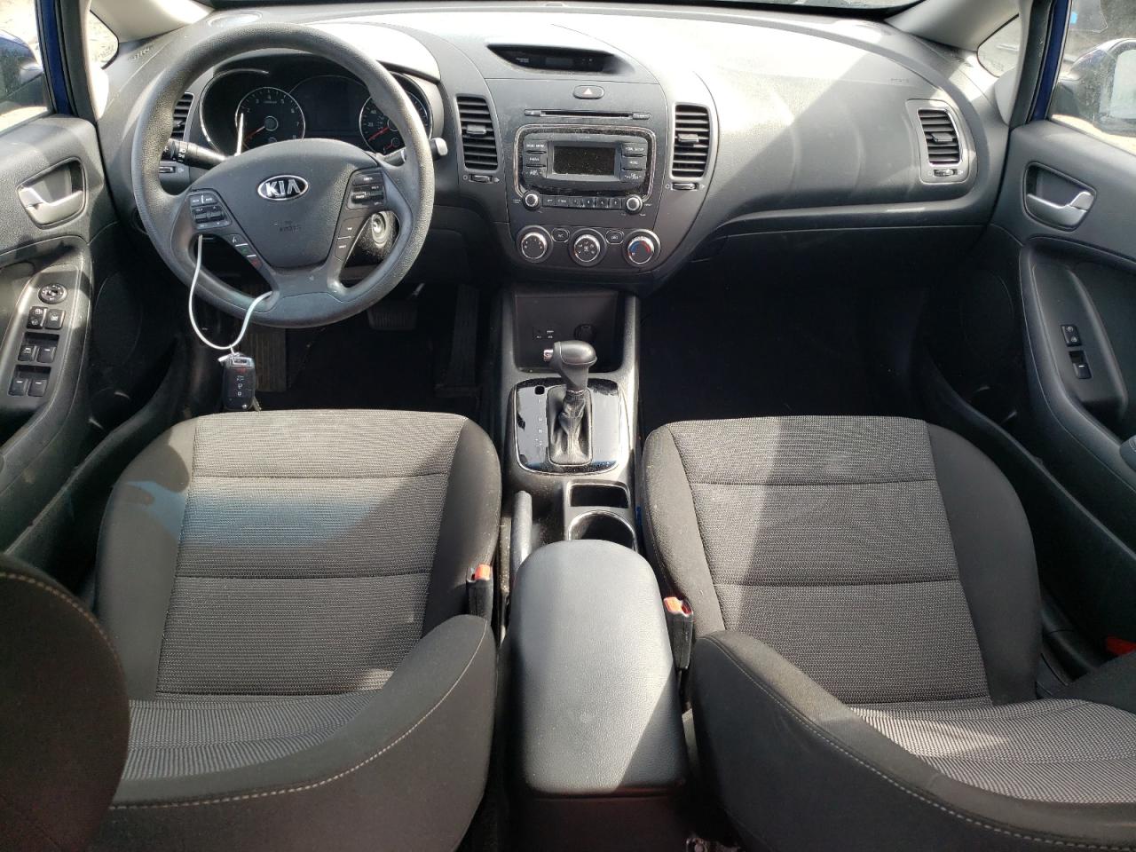 3KPFK4A79JE258369 2018 Kia Forte Lx