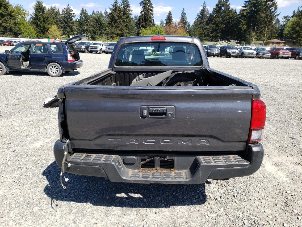 5TFRX5GN3JX120899 2018 Toyota Tacoma Access Cab