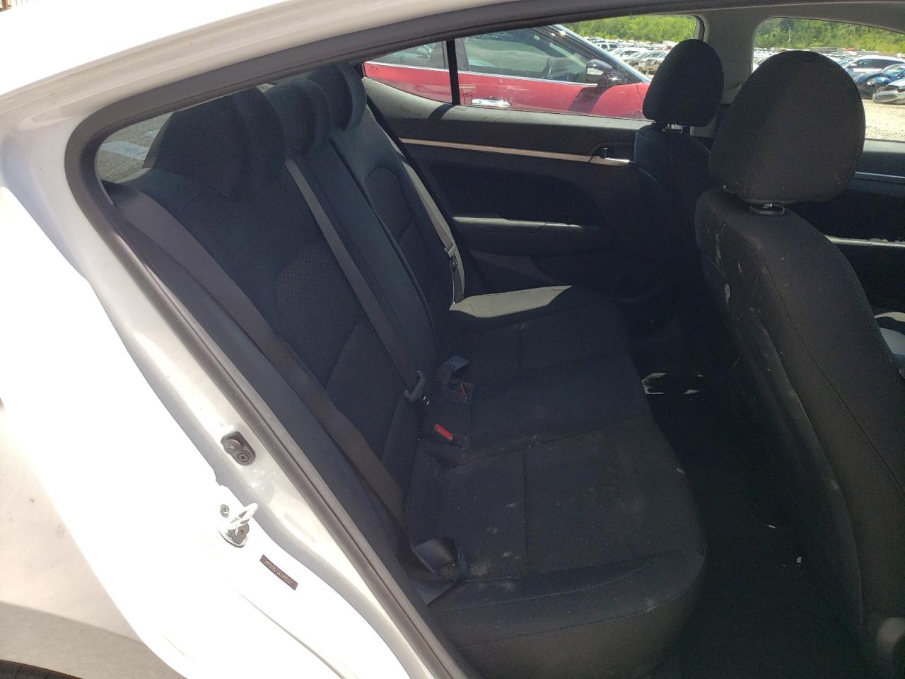 5NPD84LF5KH465557 2019 Hyundai Elantra Sel