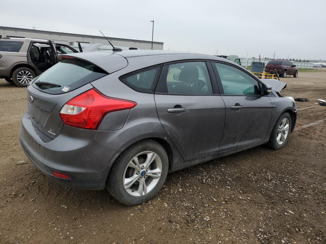 1FADP3K2XDL145084 2013 Ford Focus Se