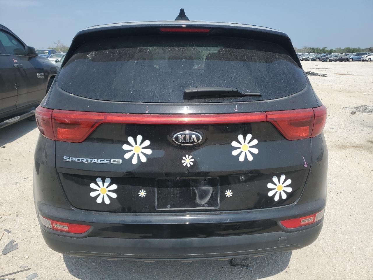 KNDPM3AC0H7157446 2017 Kia Sportage Lx