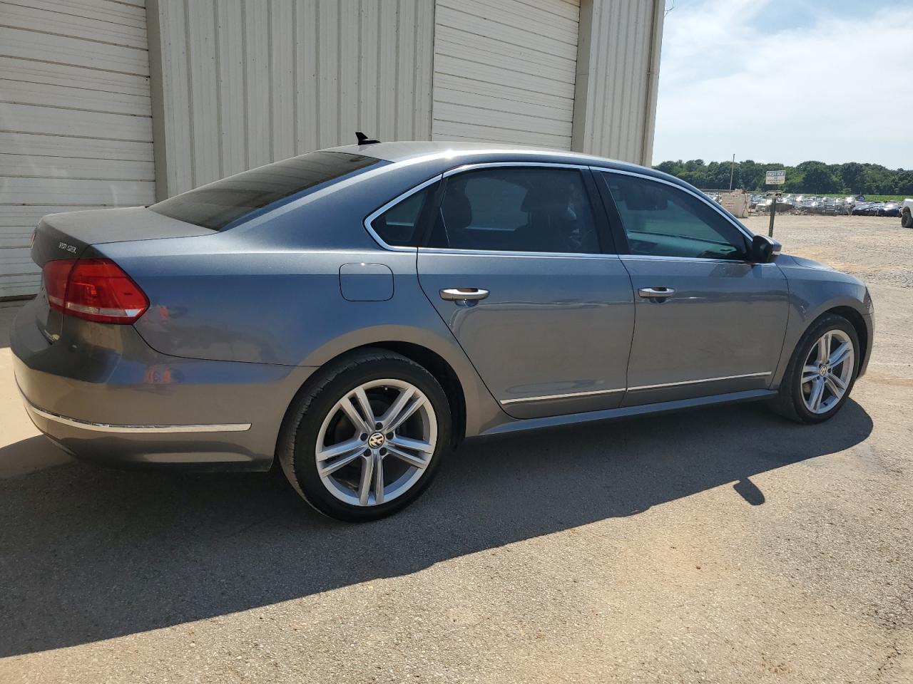 2013 Volkswagen Passat Sel vin: 1VWCN7A31DC146098