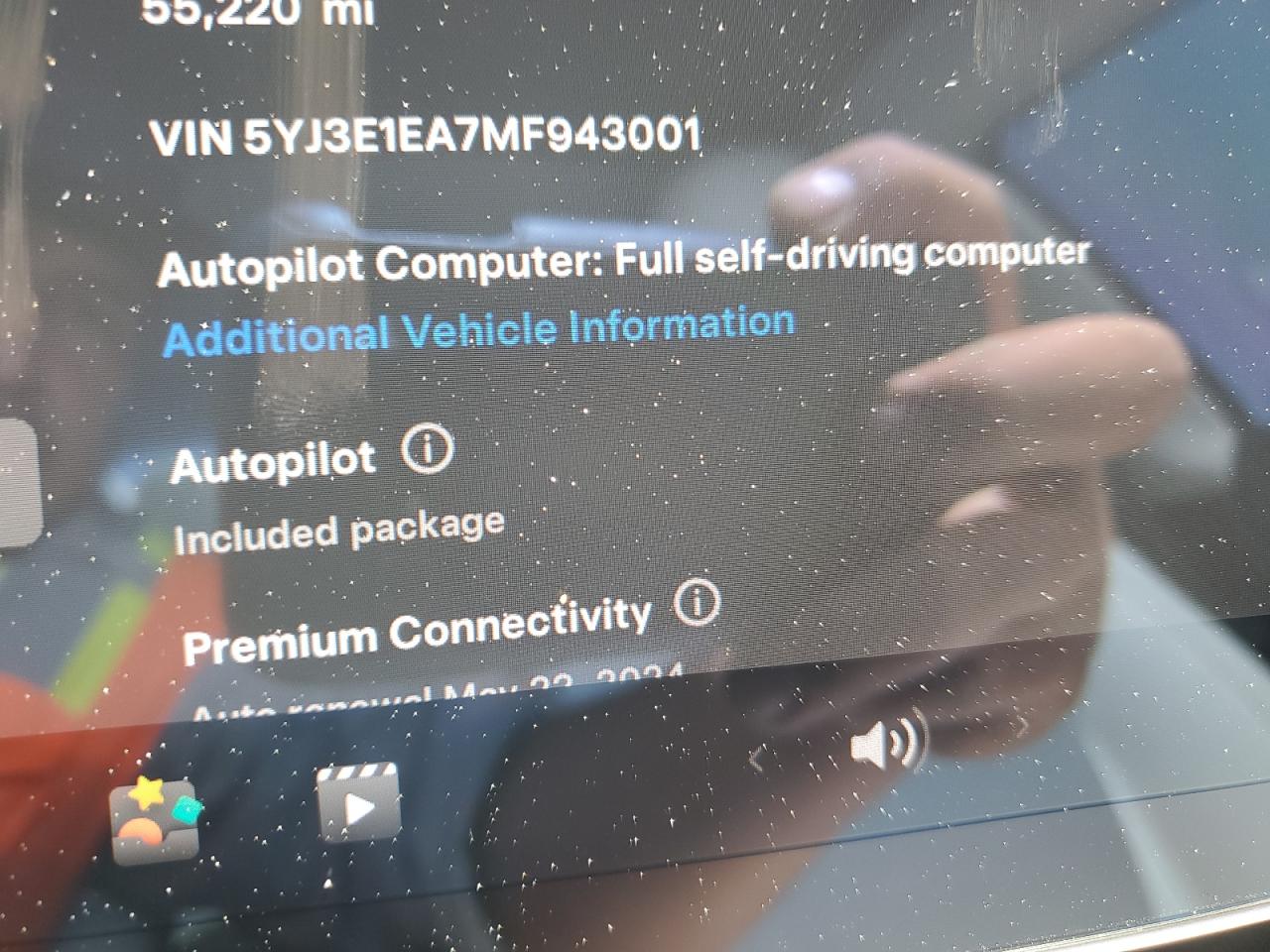 5YJ3E1EA7MF943001 2021 Tesla Model 3