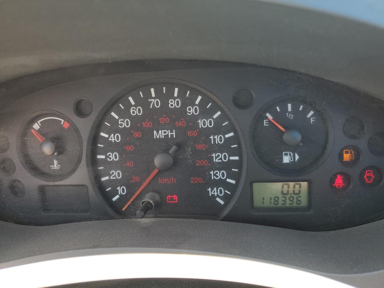 1FAFP34N05W228698 2005 Ford Focus Zx4