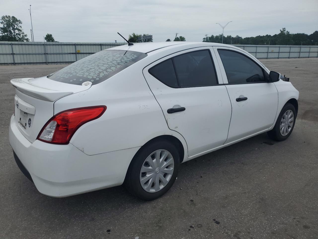 3N1CN7APXHL899633 2017 Nissan Versa S