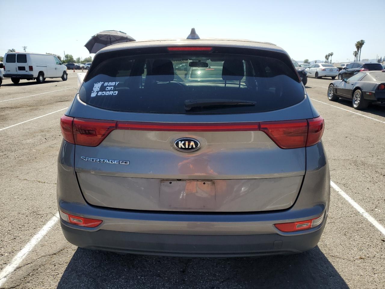 KNDPM3ACXH7285564 2017 Kia Sportage Lx