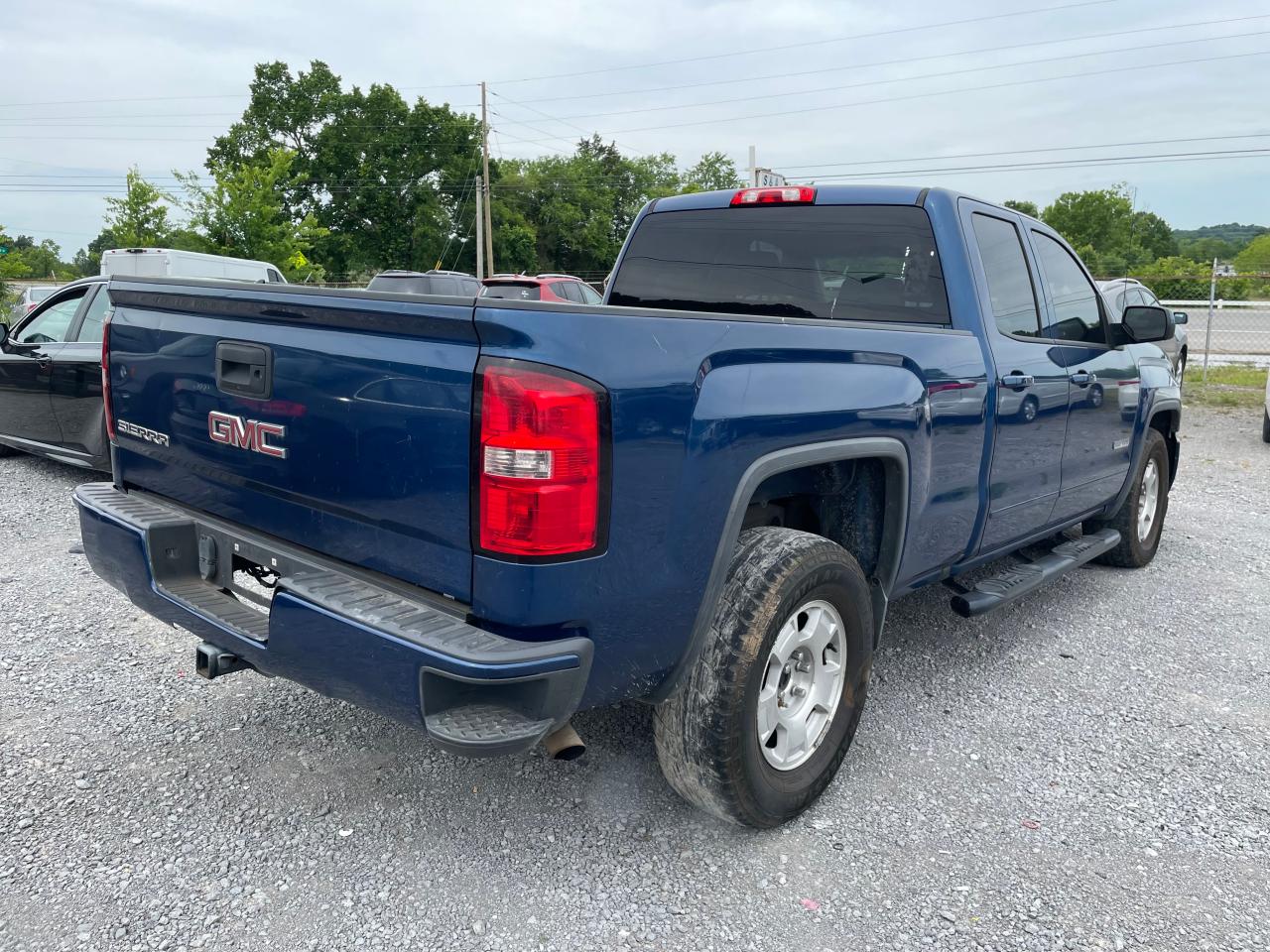 2017 GMC Sierra C1500 vin: 1GTR1LEH4HZ114529