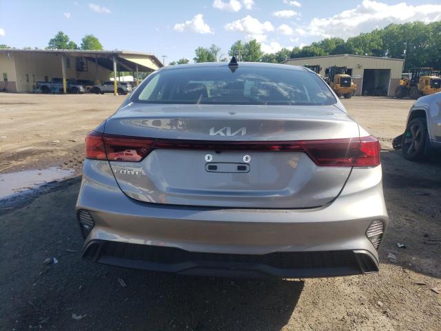 3KPF24AD5PE664728 Kia Forte LX 6