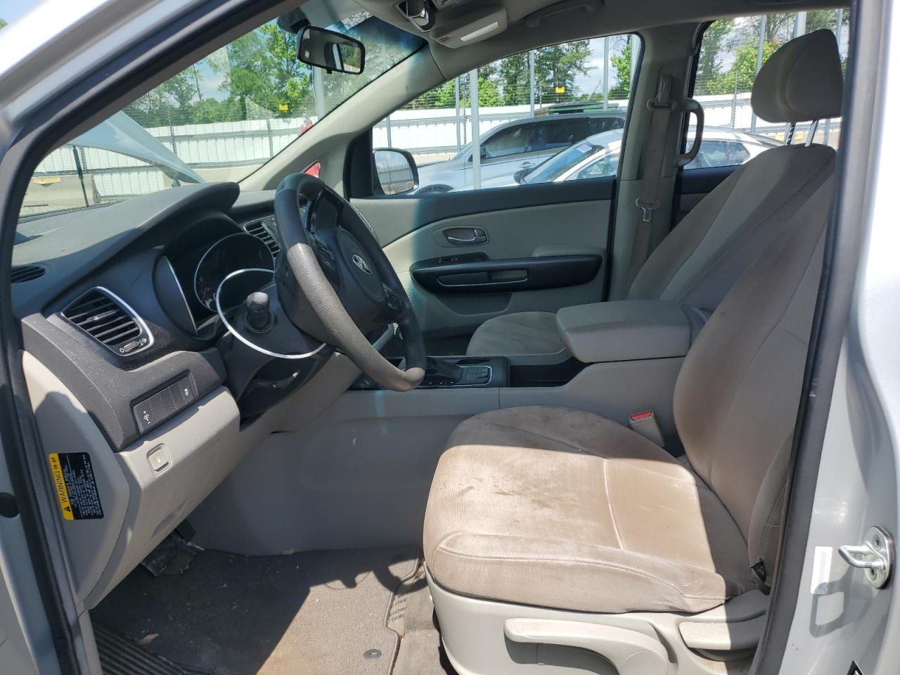 KNDMA5C19F6022083 2015 Kia Sedona L